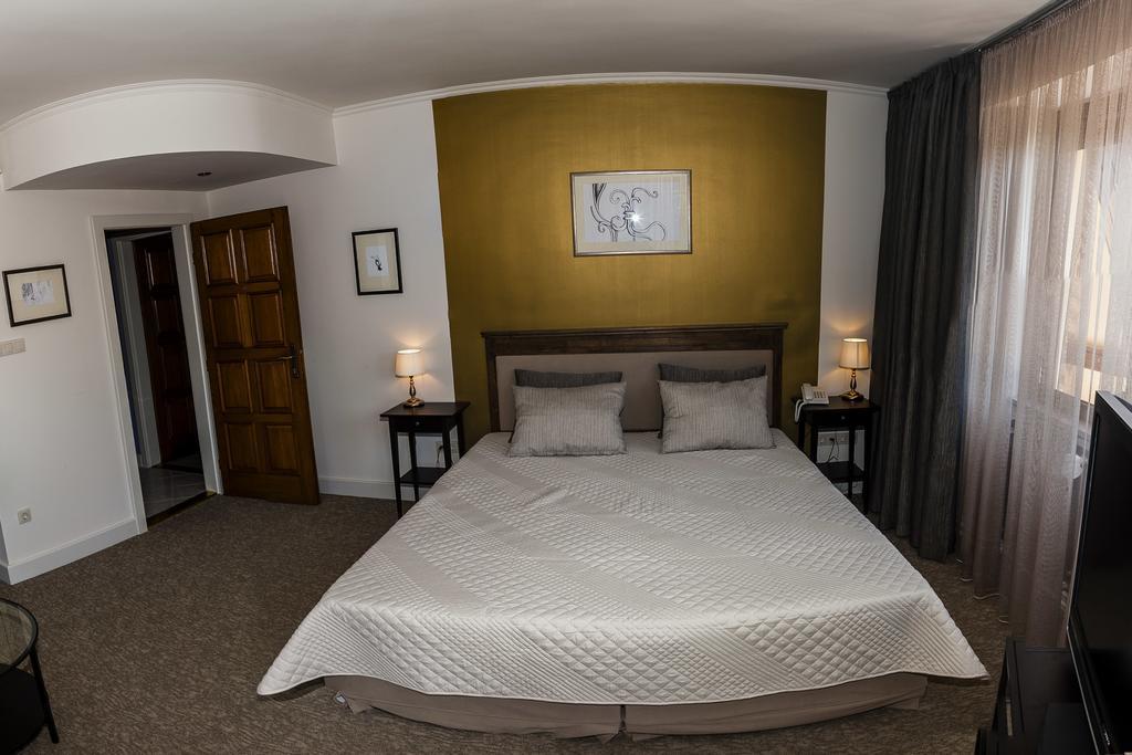 Villa Rosa Boutique Hotel Budapest Bagian luar foto